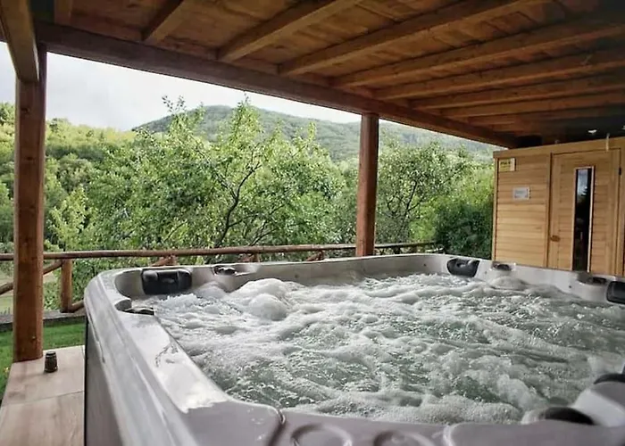 Il Caniccio Borgo Isora * פיסטויה